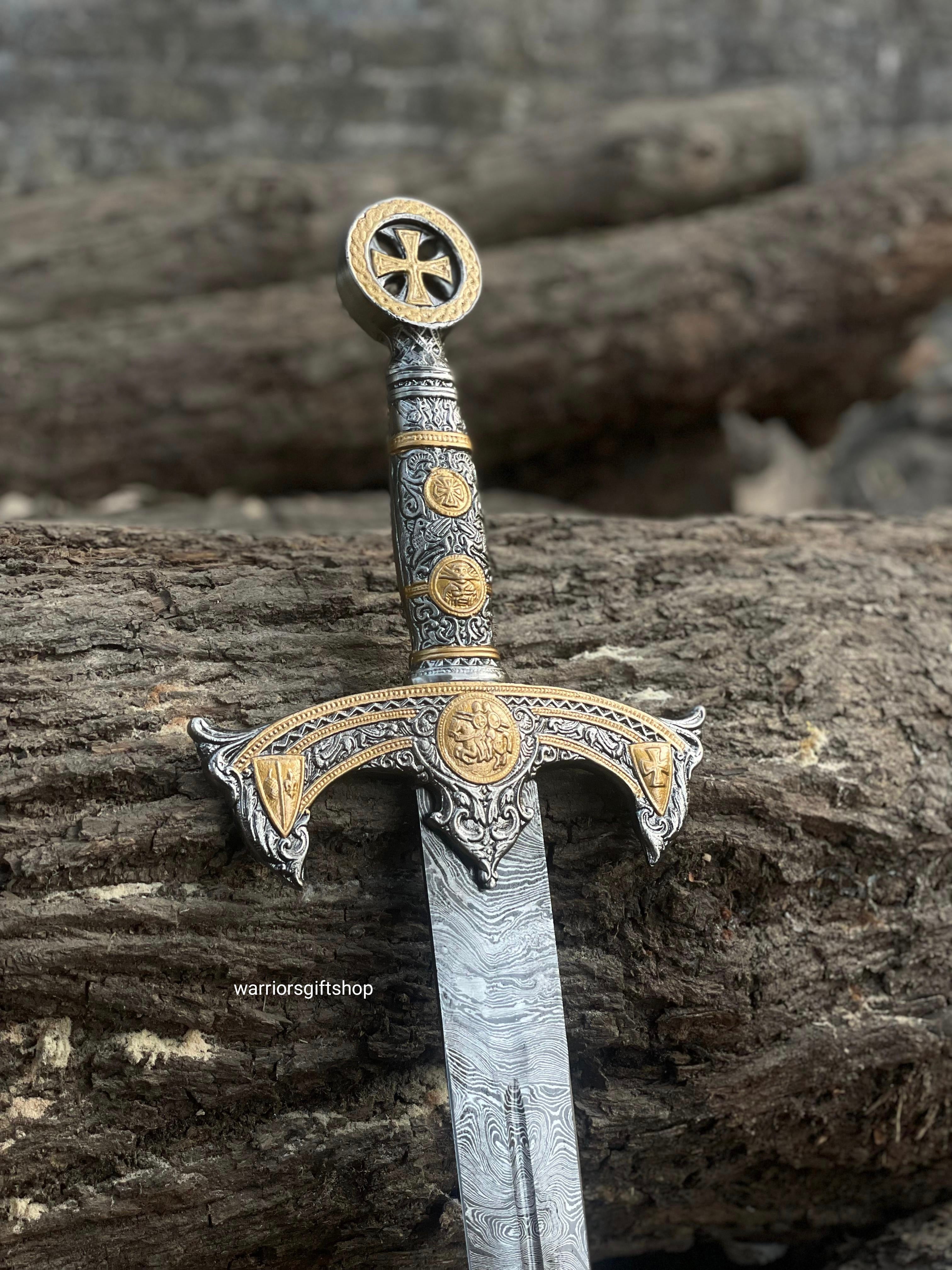 Medieval Crusader Sword – Damascus Steel Collectible